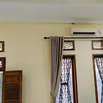 Rumah Senang Guesthouse