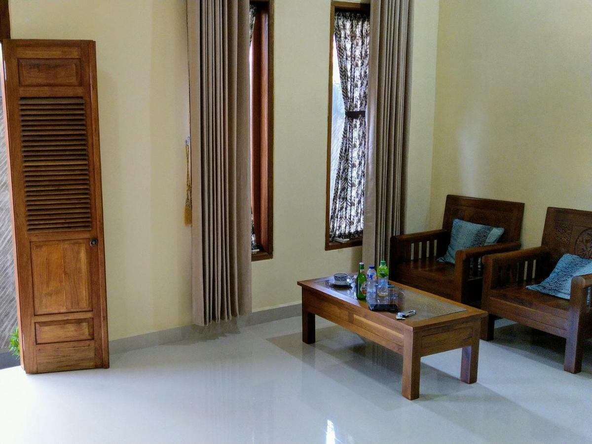 Wisma tamu Rumah Senang